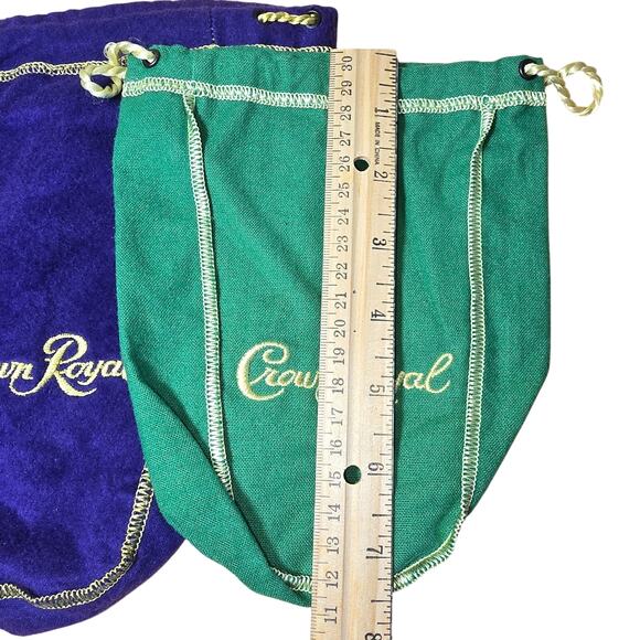 Lot of 4 Crown Royal Bags, 2 Sizes Purple, One Green, One Black, All Excellent - Picture 4 of 8